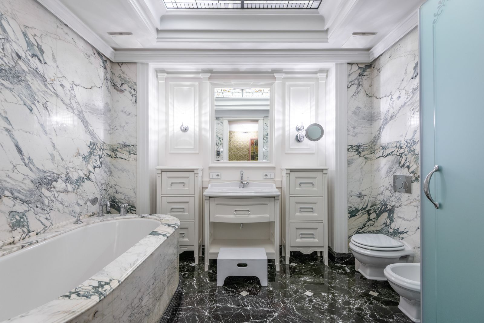 Marble bathroom in a luxury apartment